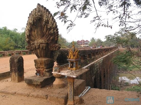 Cầu đá Ong Kampong Kdei - Campuchia nghĩa là cầu Rồng